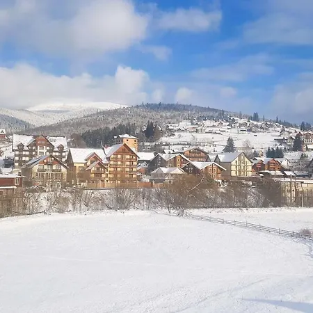 Готель Карпатські Зорі-2